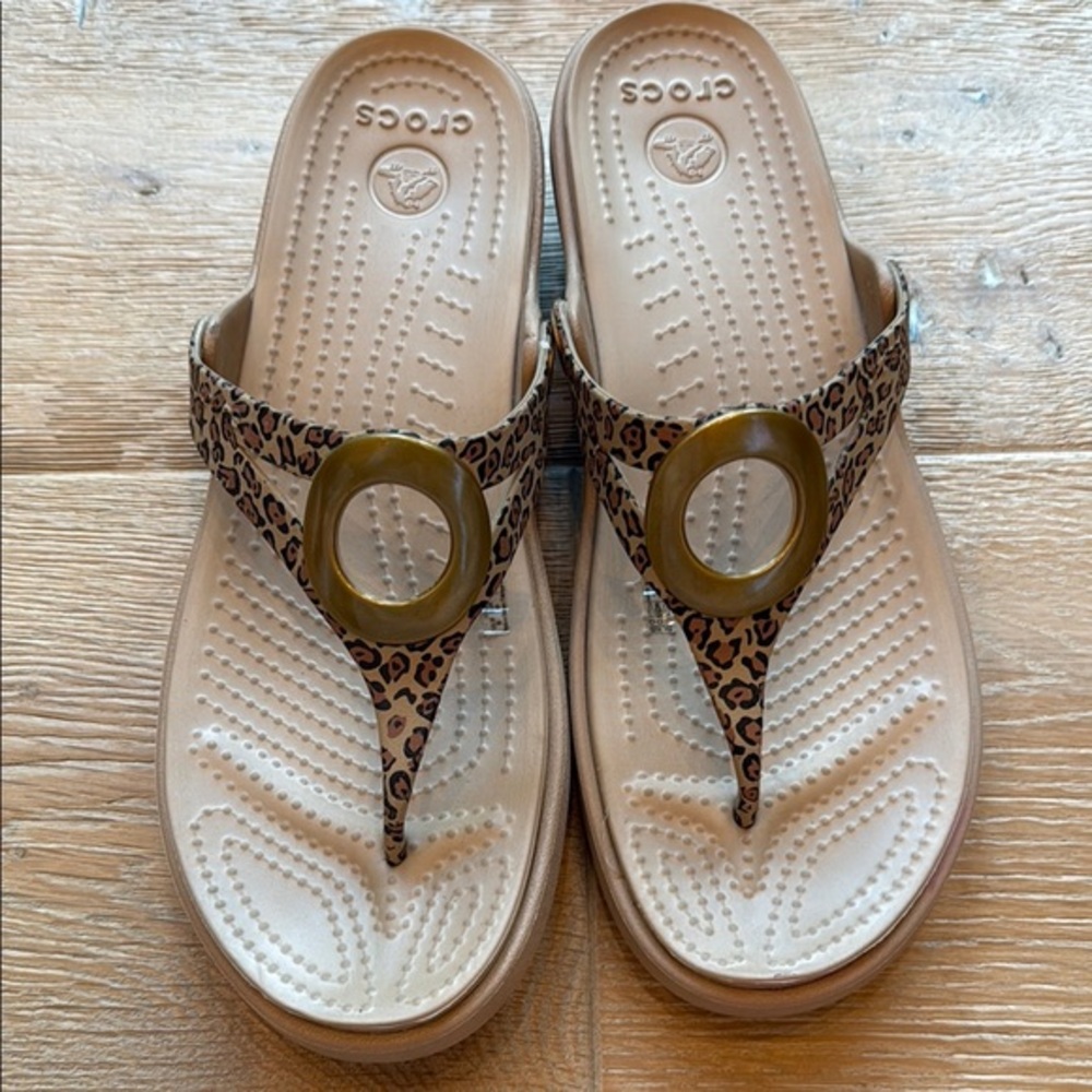 CROCS Leopard Print Thong Sandals with Tan Footbed